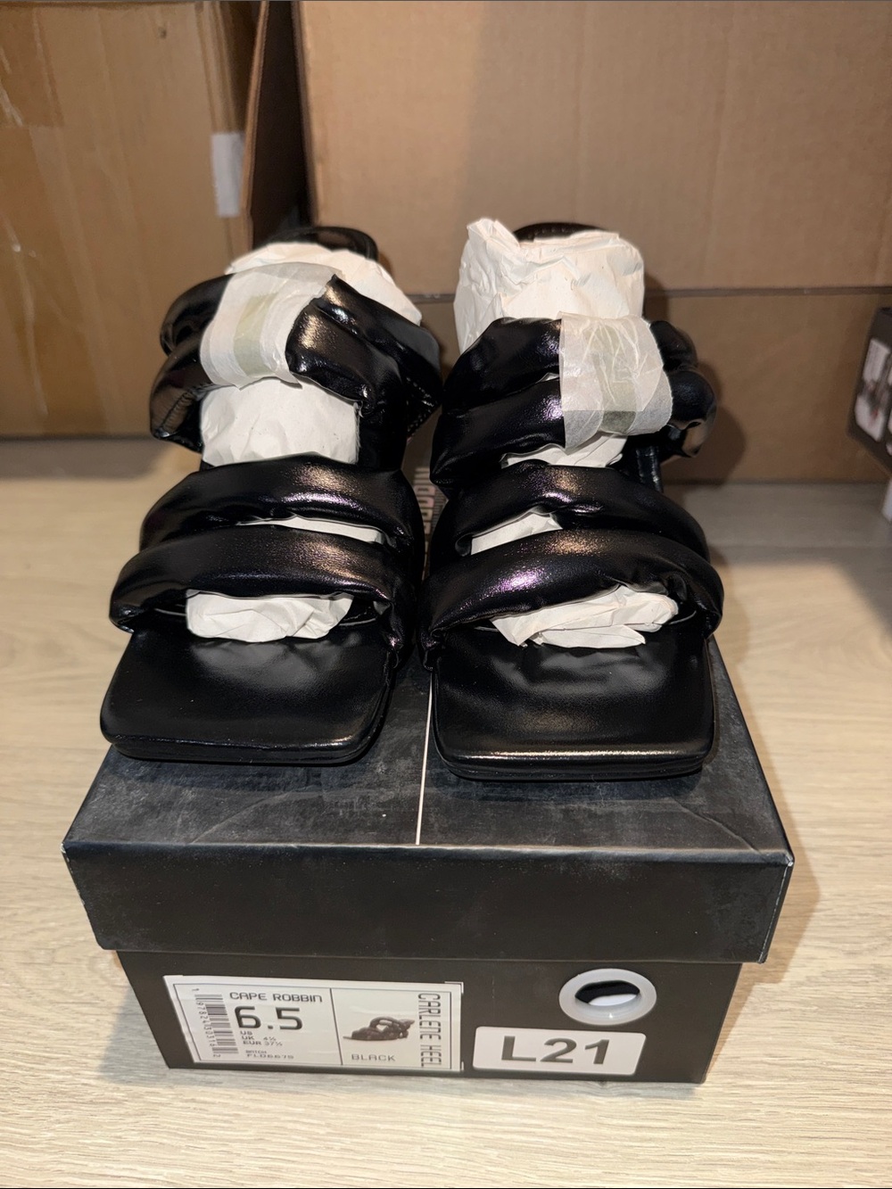 Cape Robbin Carlene Heel Black Mules 6.5